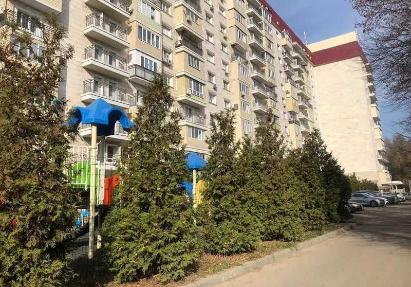 Не радужный холод: на отсутствие тепла пожаловались жильцы крупного ЖК в Алматы