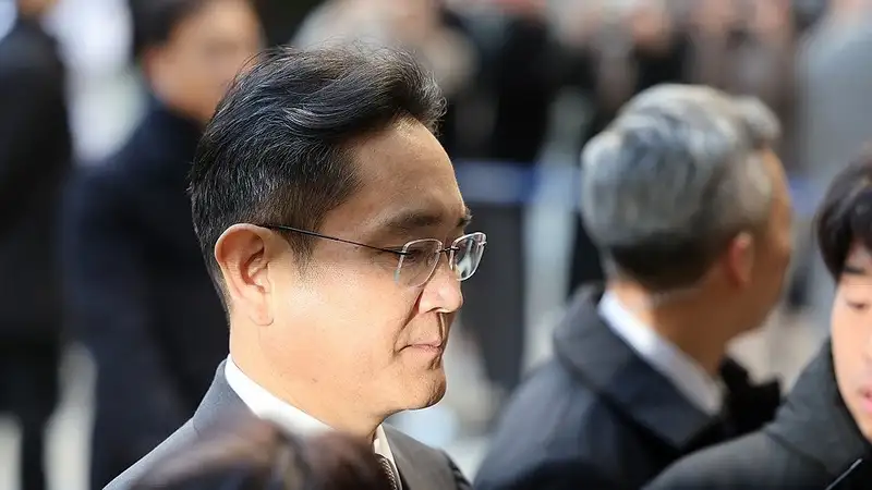 Главу Samsung захотели отправить в тюрьму на пять лет