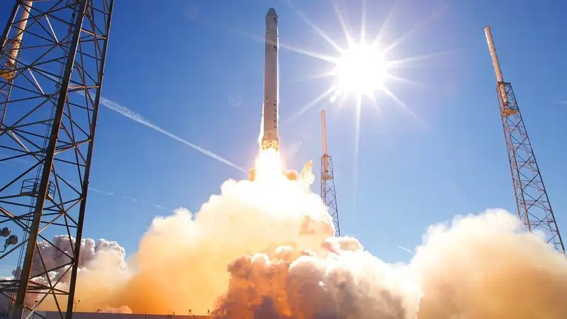 Неудачей закончился второй тестовый запуск лунной ракеты SpaceX