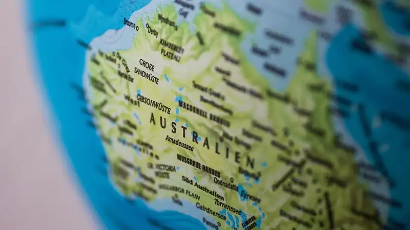 Пьяный австралиец проехал 400 километров под кузовом грузовика