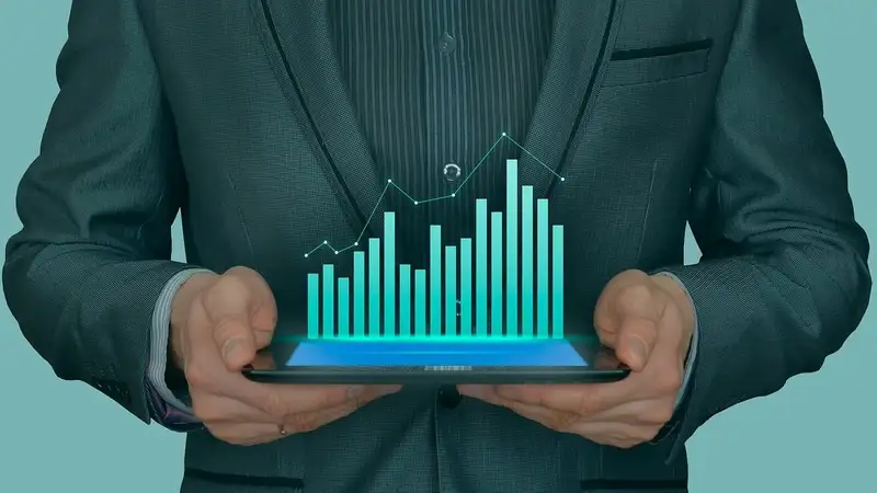 Чем грозит экономике Казахстана повышение НДС, рассказал депутат