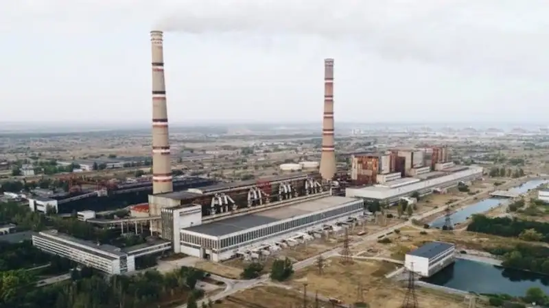 Киев эвакуирует водителей с польской границы, 30% ТЭС работают на изношенном оборудовании: ситуация в Украине