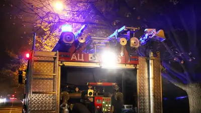 Троих маленьких детей и их мать спасли из горящей квартиры пожарные Экибастуза 