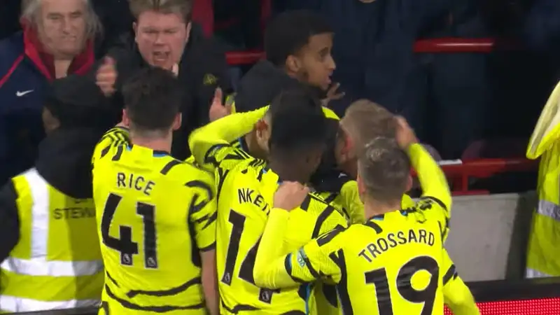 "Арсенал" в чемпионате АПЛ обошел "Манчестер Сити" и "Ливерпуль"