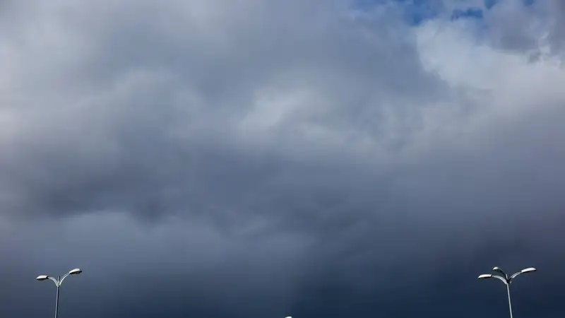 В ряде областей Казахстана сохраняется штормовое предупреждение