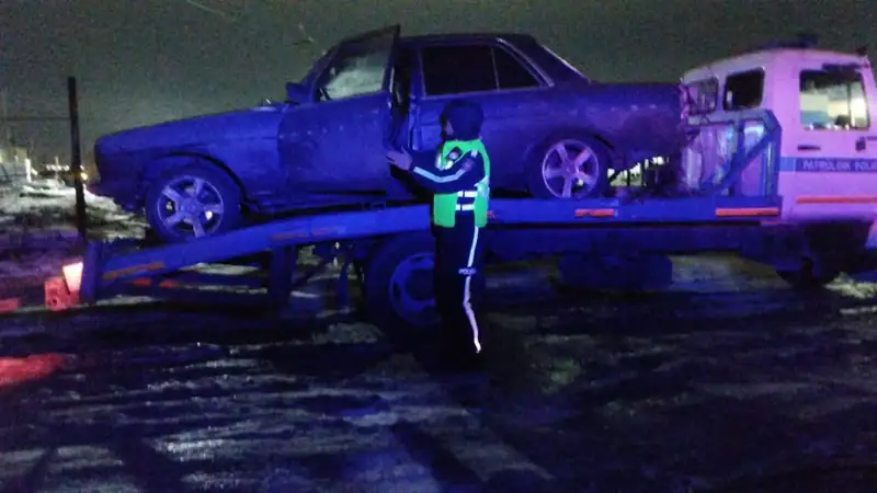 Пьяный водитель претворился пассажиром в Костанайской области