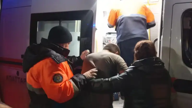 эвакуация, фото - Новости Zakon.kz от 26.11.2023 11:37