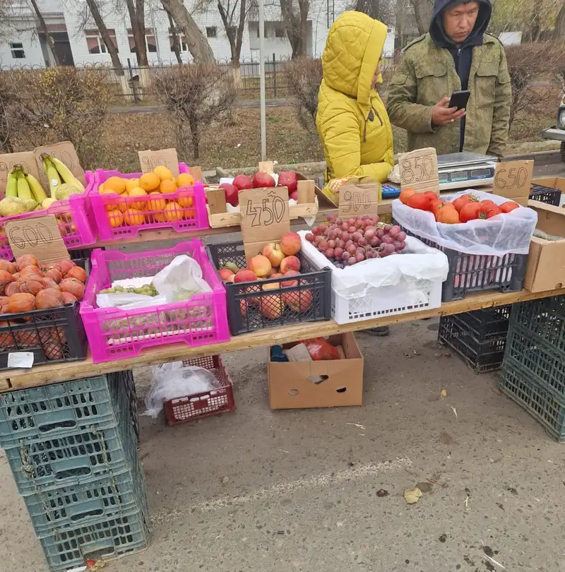 Более 60 местных сельскохозпредприятий и крестьянских хозяйств реализовывают продукцию на ярмарке в Уральске