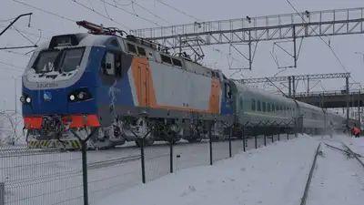 В Казахстане на декабрьские праздники запустят дополнительные поезда 