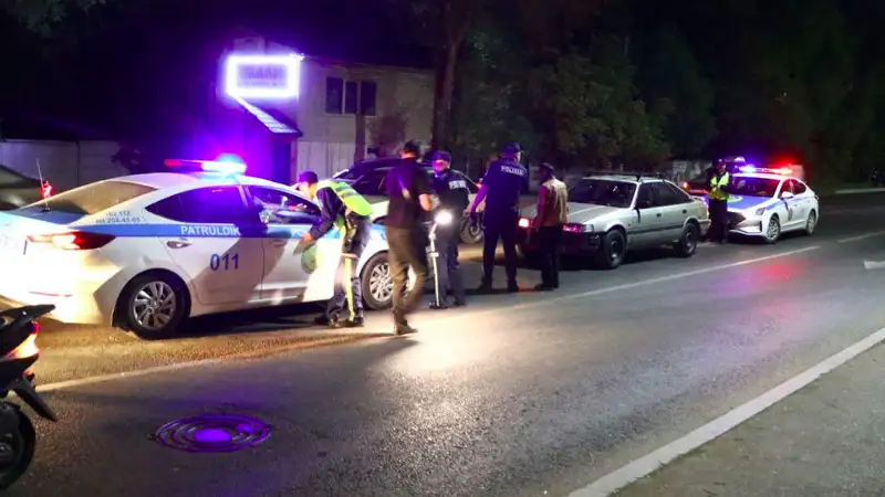Два пассажира погибли на трассе Костанайской области по вине пьяного водителя 