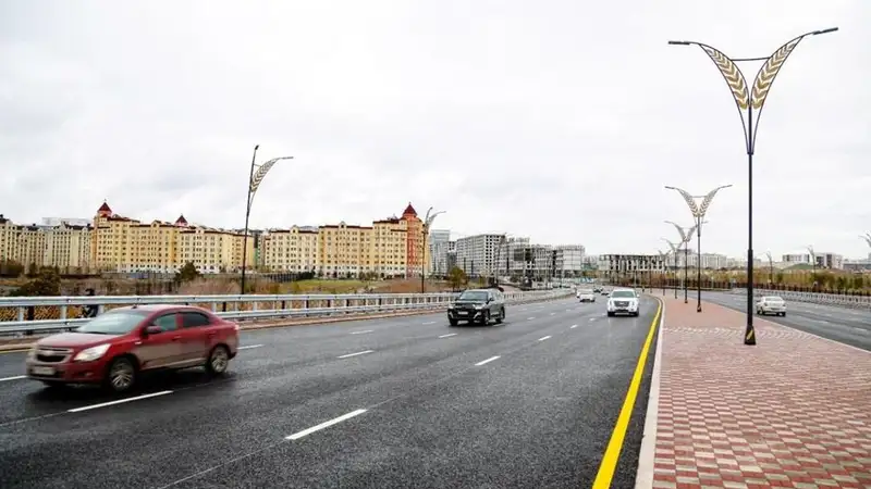 Казахстан Астана мост Тауелсиздик , фото - Новости Zakon.kz от 30.11.2023 18:21