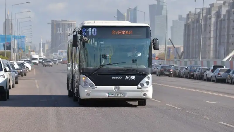 В Казахстане хотят ограничить скорость автобусов в населенных пунктах