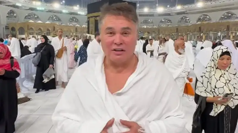 Арман Давлетяров совершил малый хадж в Мекке
