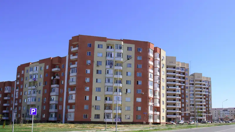 Без отопления оставила жителей Уральска компания-поставщик из-за "мощного насоса"