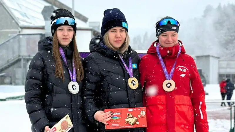 Конькобежный спорт Золото КМ, фото - Новости Zakon.kz от 04.12.2023 12:37