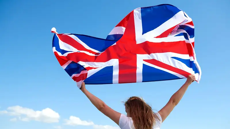 Великобритания планирует снизить количество мигрантов