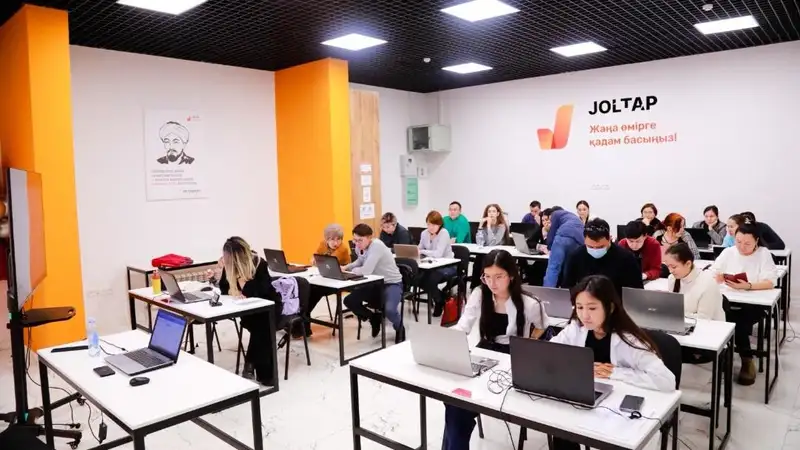 Проект JOLTAP: как обучают и трудоустраивают астанчан, фото - Новости Zakon.kz от 06.12.2023 15:24
