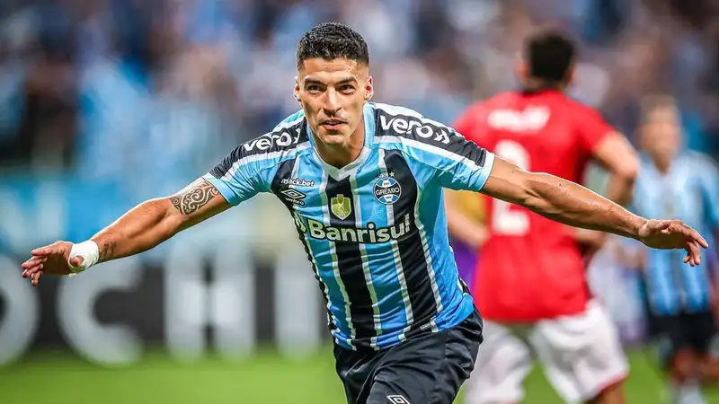 Уругваец Суарес стал лучшим футболистом чемпионата Бразилии