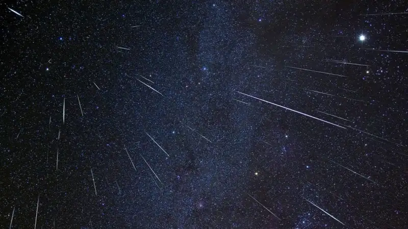Еще можно успеть: астрономы напомнили о пике звездопада Геминид, фото - Новости Zakon.kz от 14.12.2023 05:07