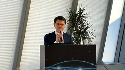 Мусин призвал казахстанцев осознанно пользоваться интернетом, фото - Новости Zakon.kz от 15.12.2023 14:20