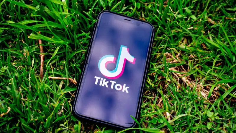 В Великобритании начали расследование в отношении TikTok