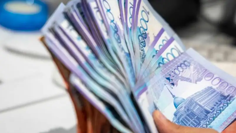 Пять признаков транжиры: как понять, что вы не умеете распоряжаться доходами