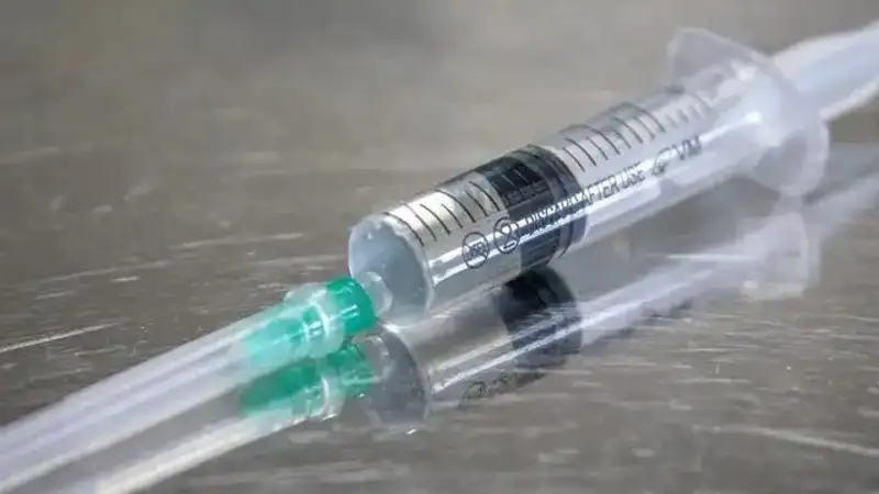 Жительница Атырау умерла после укола в поликлинике