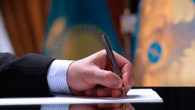 Токаев подписал поправки к закону, фото - Новости Zakon.kz от 21.12.2023 18:31