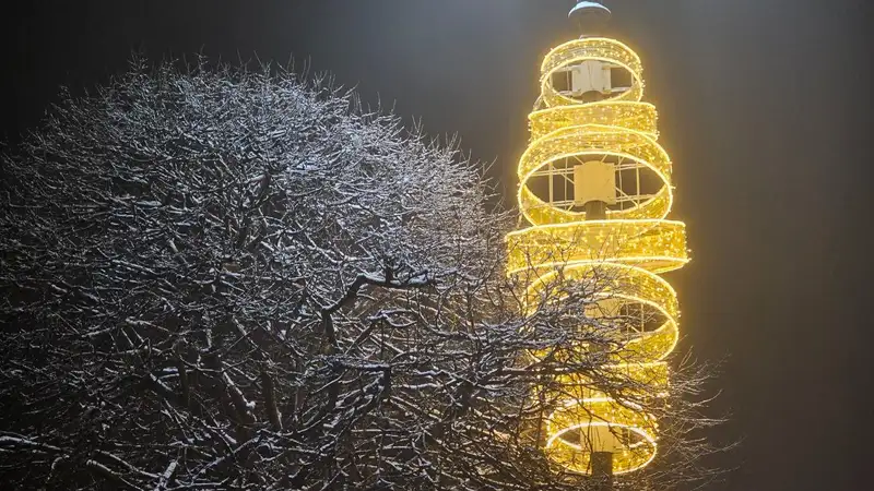 новогоднее оформление города, фото - Новости Zakon.kz от 22.12.2023 09:42