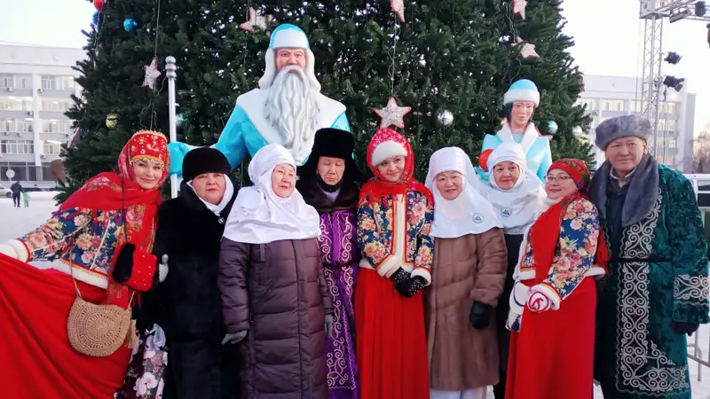Новый год в Абайской области, Семей, многонациональный новый год, лаборатория дружбы народов