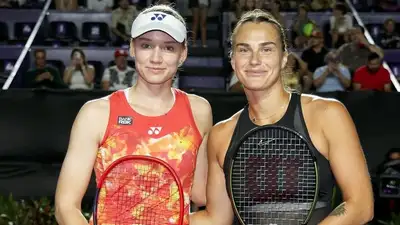 Елена Рыбакина сыграла против Арины Соболенко в одиночном разряде Мировой теннисной лиги 