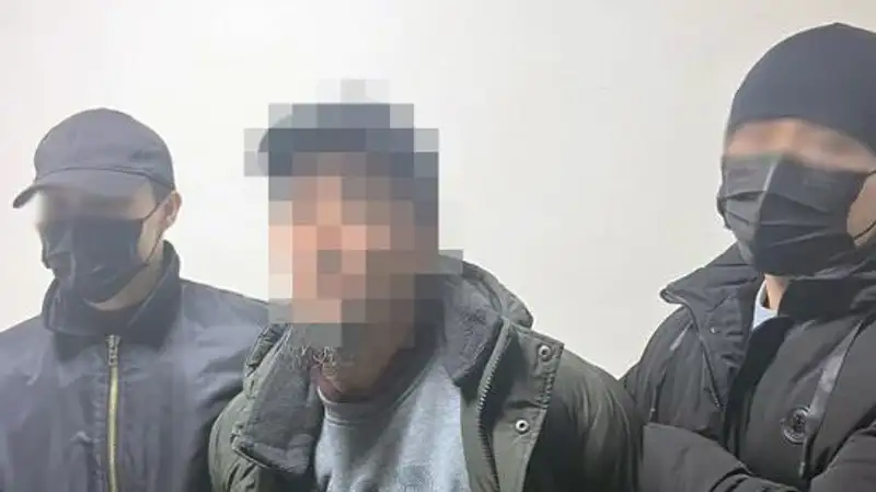Опасного преступника задержал КНБ в аэропорту Алматы, фото - Новости Zakon.kz от 23.12.2023 09:10
