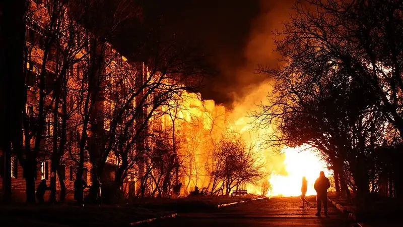 Ситуация в Украине: в Киеве вновь обсудили вопрос демобилизации, в Херсоне в результате обстрела погибли люди