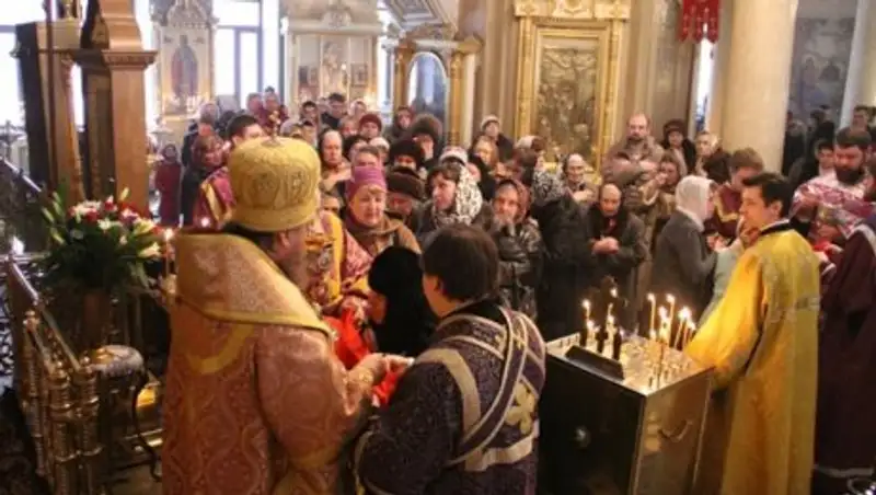 В Астане и Алматы рождественские богослужения начнутся 6 января в 23 часа