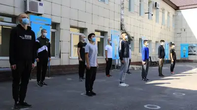 в Казахстане планируют призвать на службу офицеров запаса, фото - Новости Zakon.kz от 16.12.2022 15:49