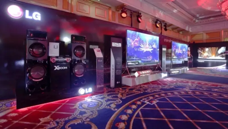 Компания LG Electronics представила новую линейку OLED и ULTRA HD телевизоров