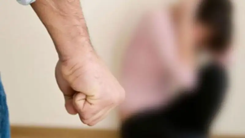 Житель Алматинской области жестоко избил пожилую мать