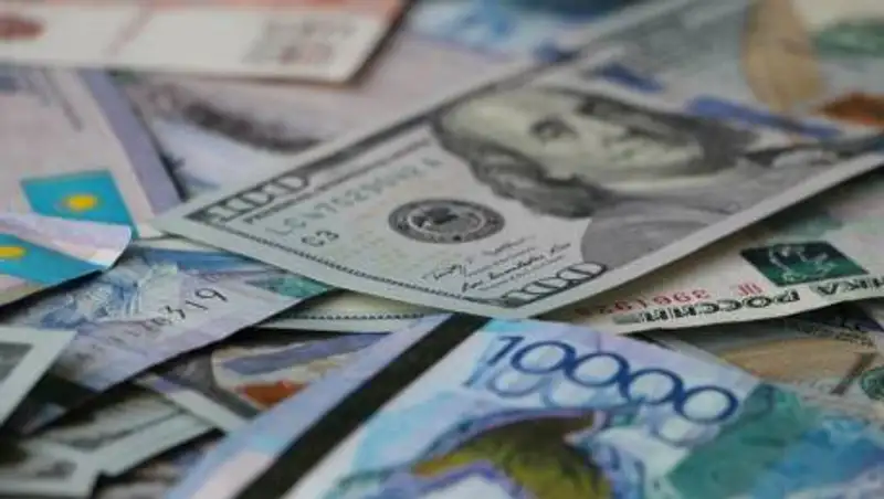 На что потратит Казахстан взятые в долг деньги