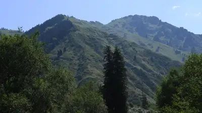 В горах Алматы спасли туриста из Греции, фото - Новости Zakon.kz от 09.06.2023 10:11