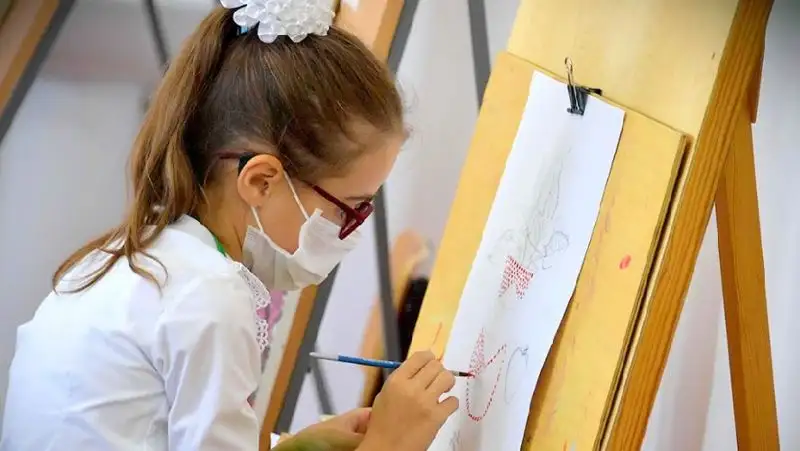 Оптимальный возраст для начала подготовки ребенка к школе назвала эксперт