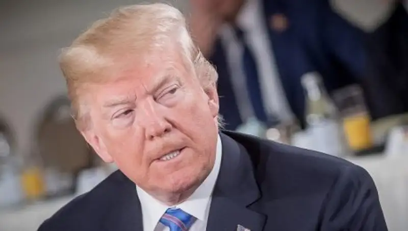 Трампа прокляли ведьмы