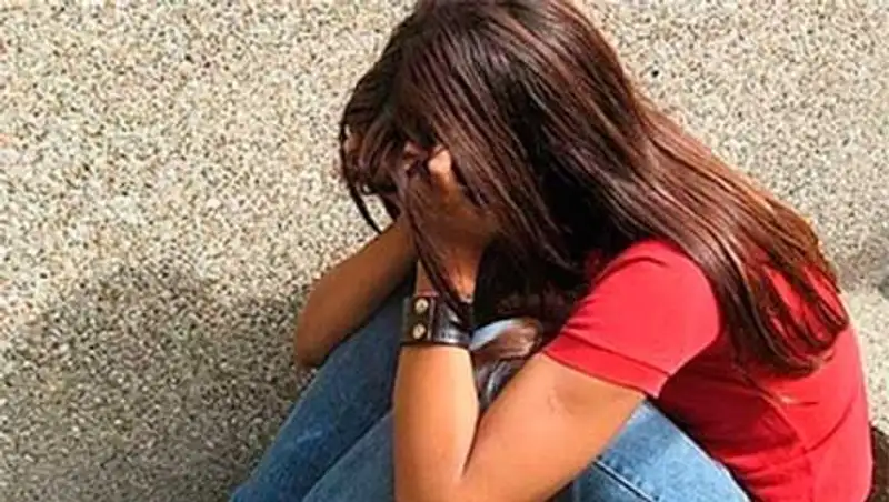 12-летнюю девочку изнасиловали подростки в Алматы