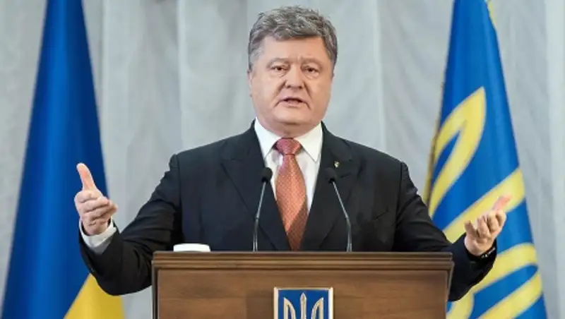 Петр Порошенко считает, что угроза открытой войны с Россией возросла