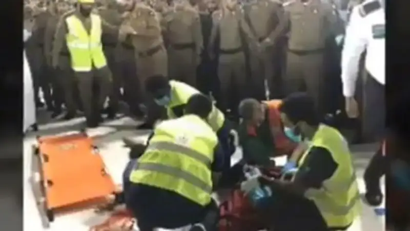 Француз покончил собой на территории мечети в Мекке