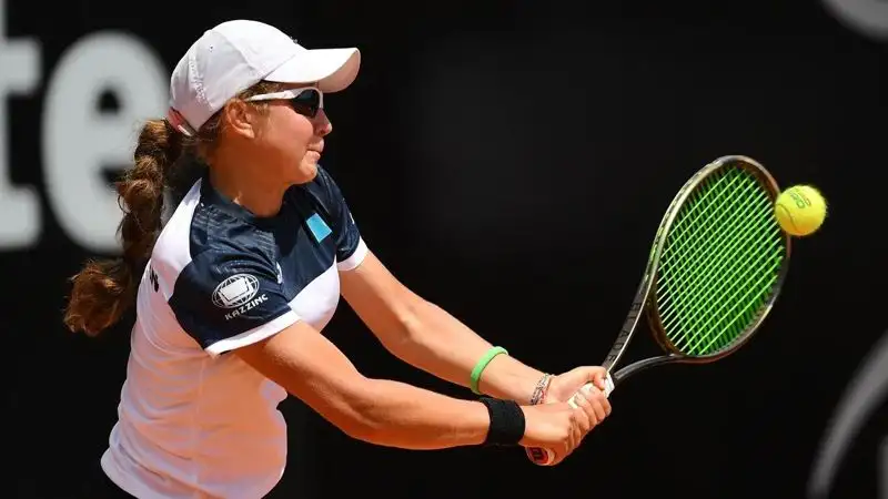 Юниорская сборная Казахстана вышла в четвертьфинал отбора ЧМ-2023 по теннису