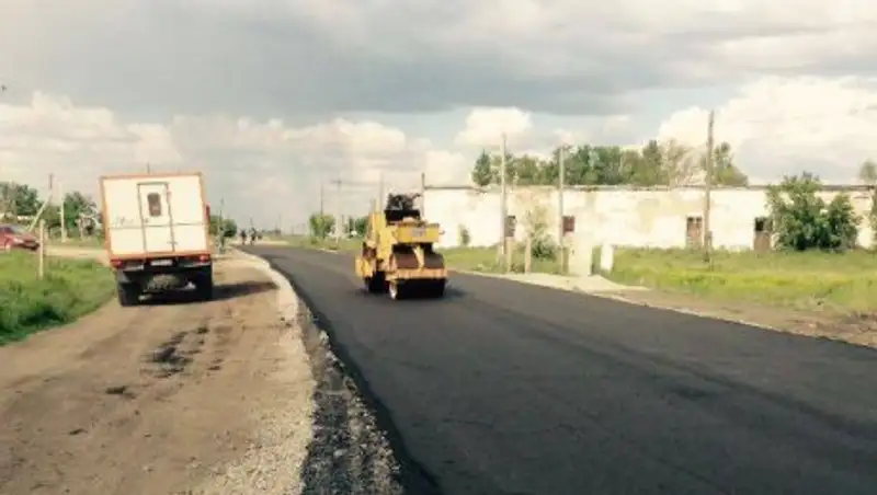 В Акмолинской области завершается ремонт внутрипоселковых дорог