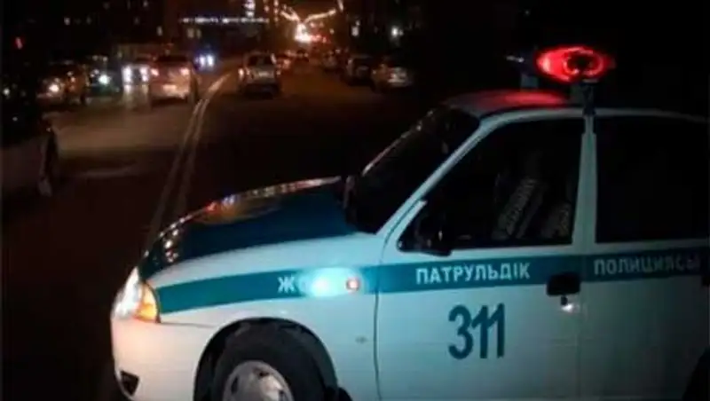 В Алматы водитель оставил на дороге сбитую насмерть девушку 