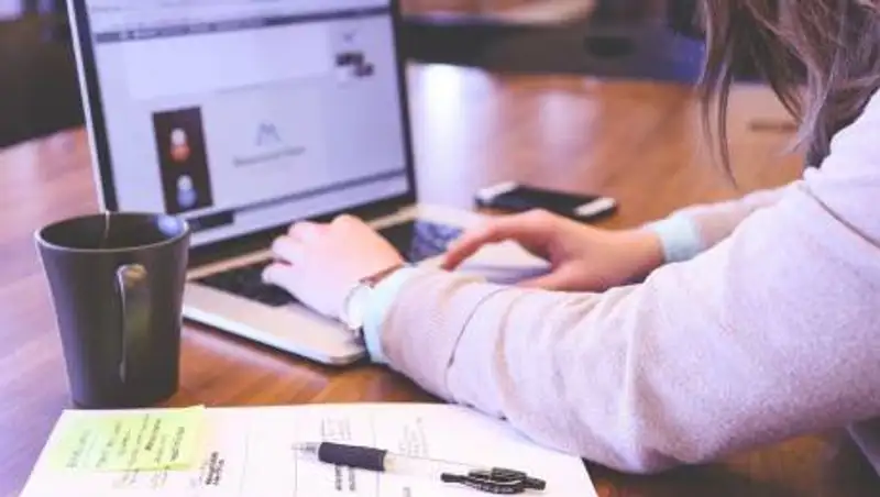 Почему бизнесу нужно инвестировать в рекламу в кризис