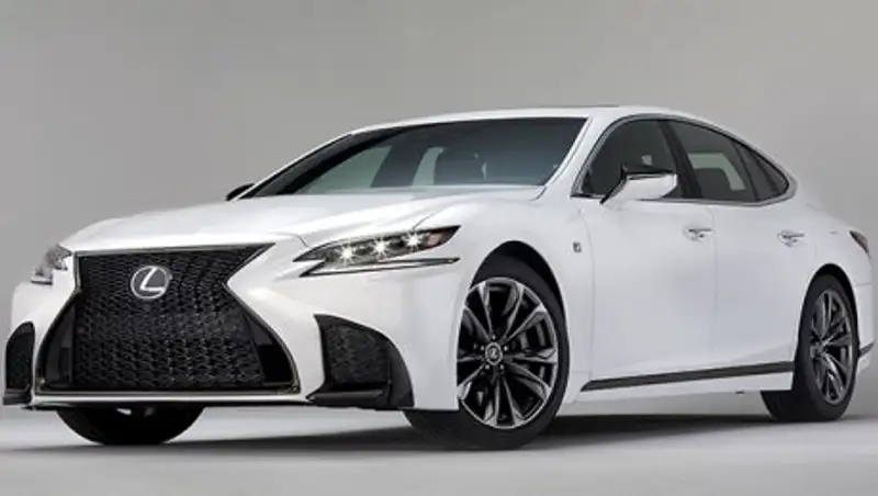 Новый Lexus LS получил версию F Sport