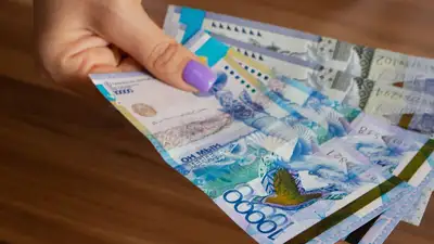 Что делать если банкомат съел деньги и не зачислил их на карту, фото - Новости Zakon.kz от 10.05.2023 13:37